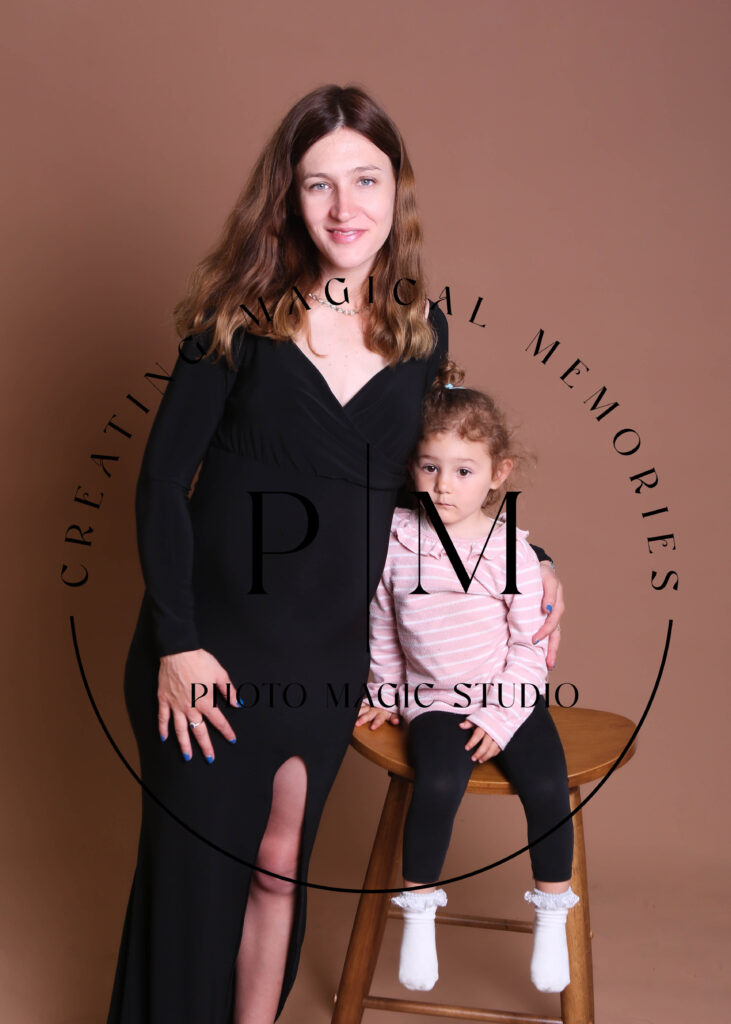 Aline - Maternity-13 13