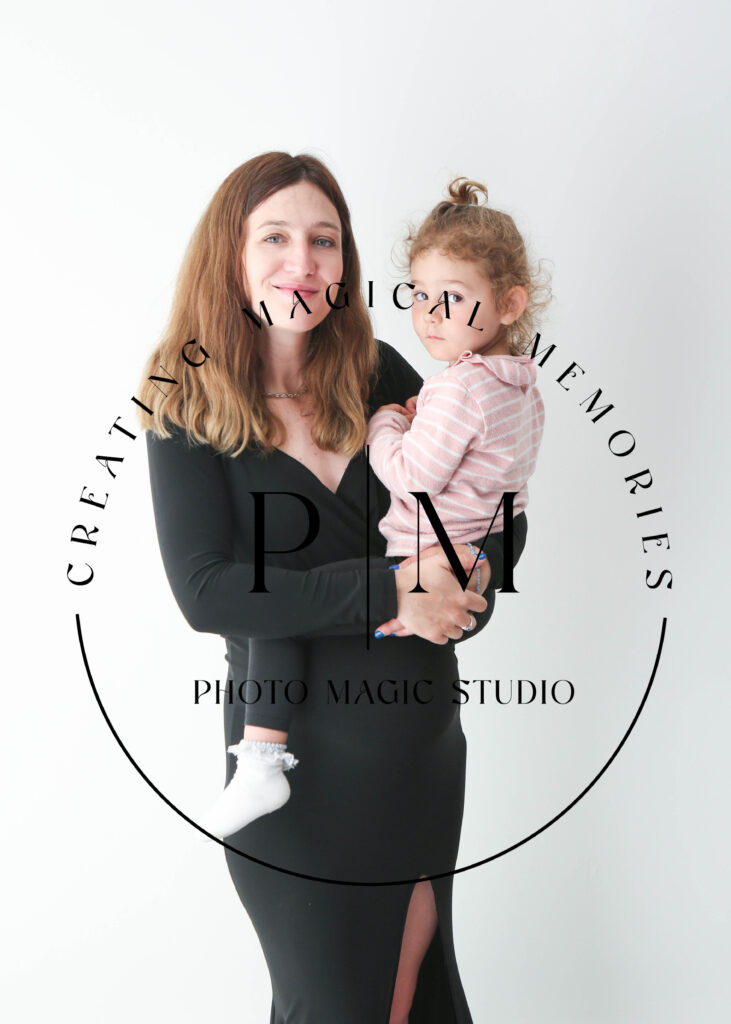 Aline - Maternity-15 15