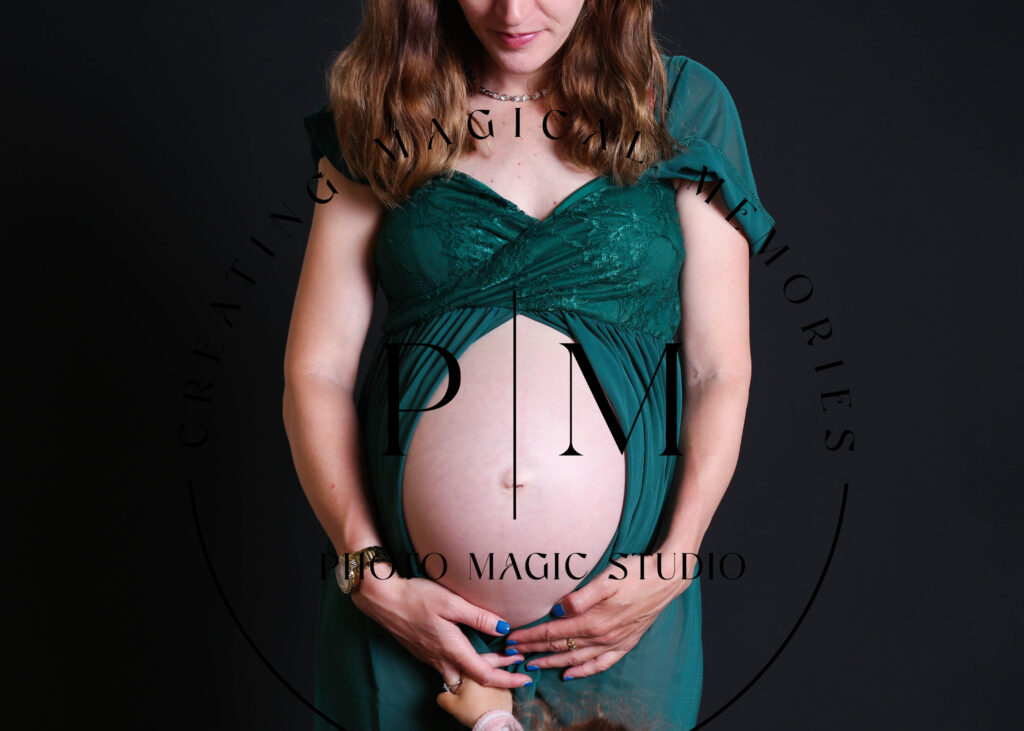 Aline - Maternity-29 29