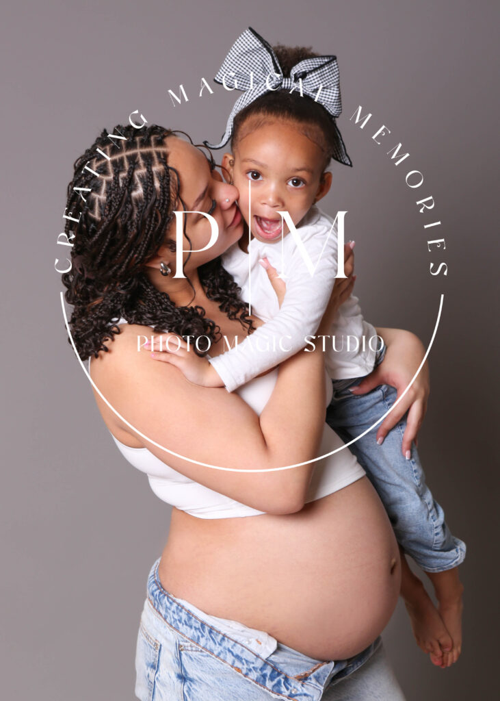 Kiya - Maternity-14 14